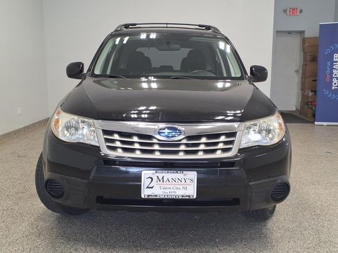 Used 2011 Subaru Forester 2.5X w/ Alloy Wheel Value Pkg AWD/4WD image 2