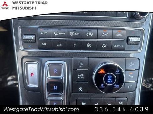 Used 2023 Hyundai Santa Fe Calligraphy image 21