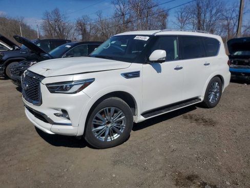 Used 2024 INFINITI QX80 Luxe image 3