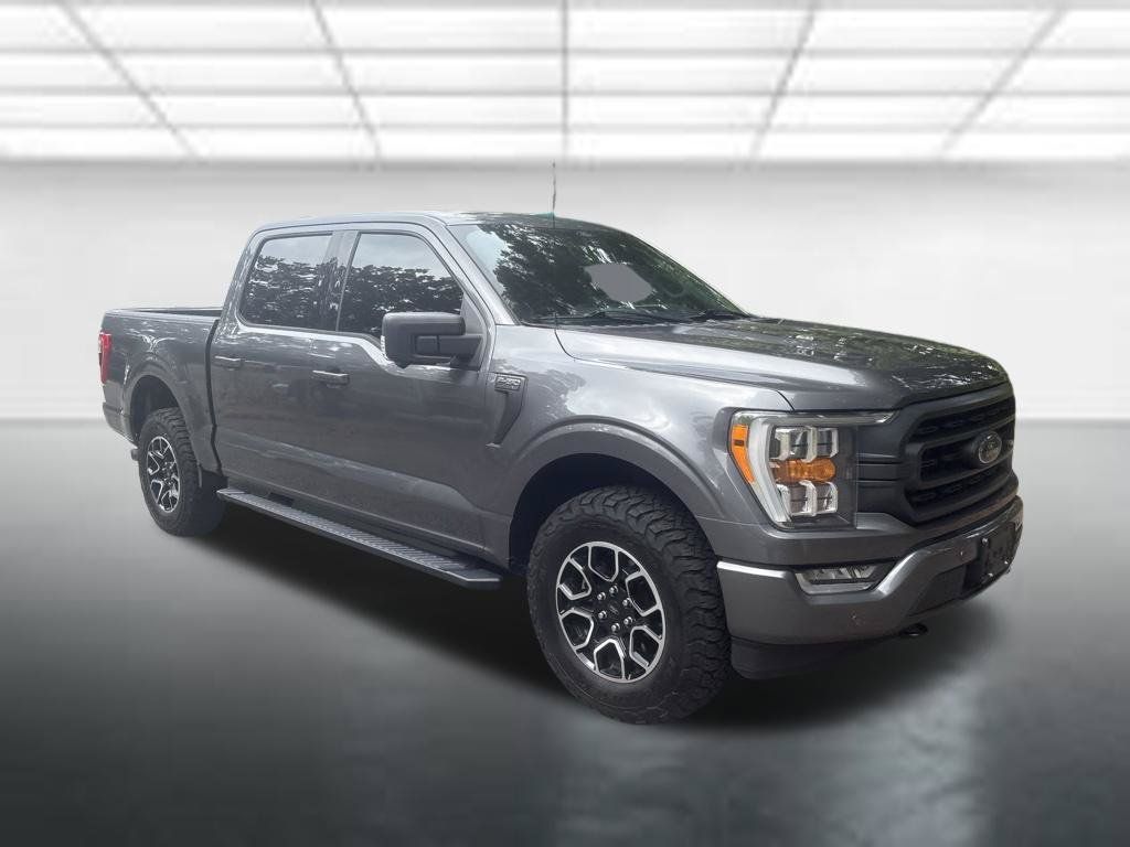 Used 2021 Ford F150 XLT w/ Equipment Group 302A High AWD/4WD image 7