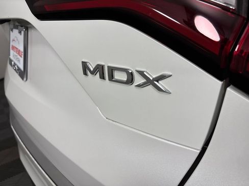 Certified 2025 Acura MDX w/ Technology Package FWD image 25
