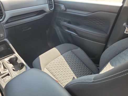 New 2025 Ford Ranger XL w/ Trailer Tow Package image 15