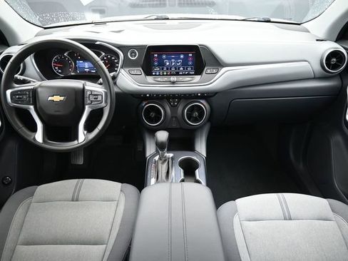 Used 2022 Chevrolet Blazer LT image 25