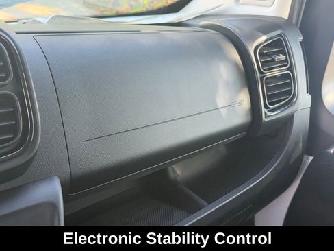 New 2026 RAM ProMaster 2500 w/ Premium Convenience Group image 21