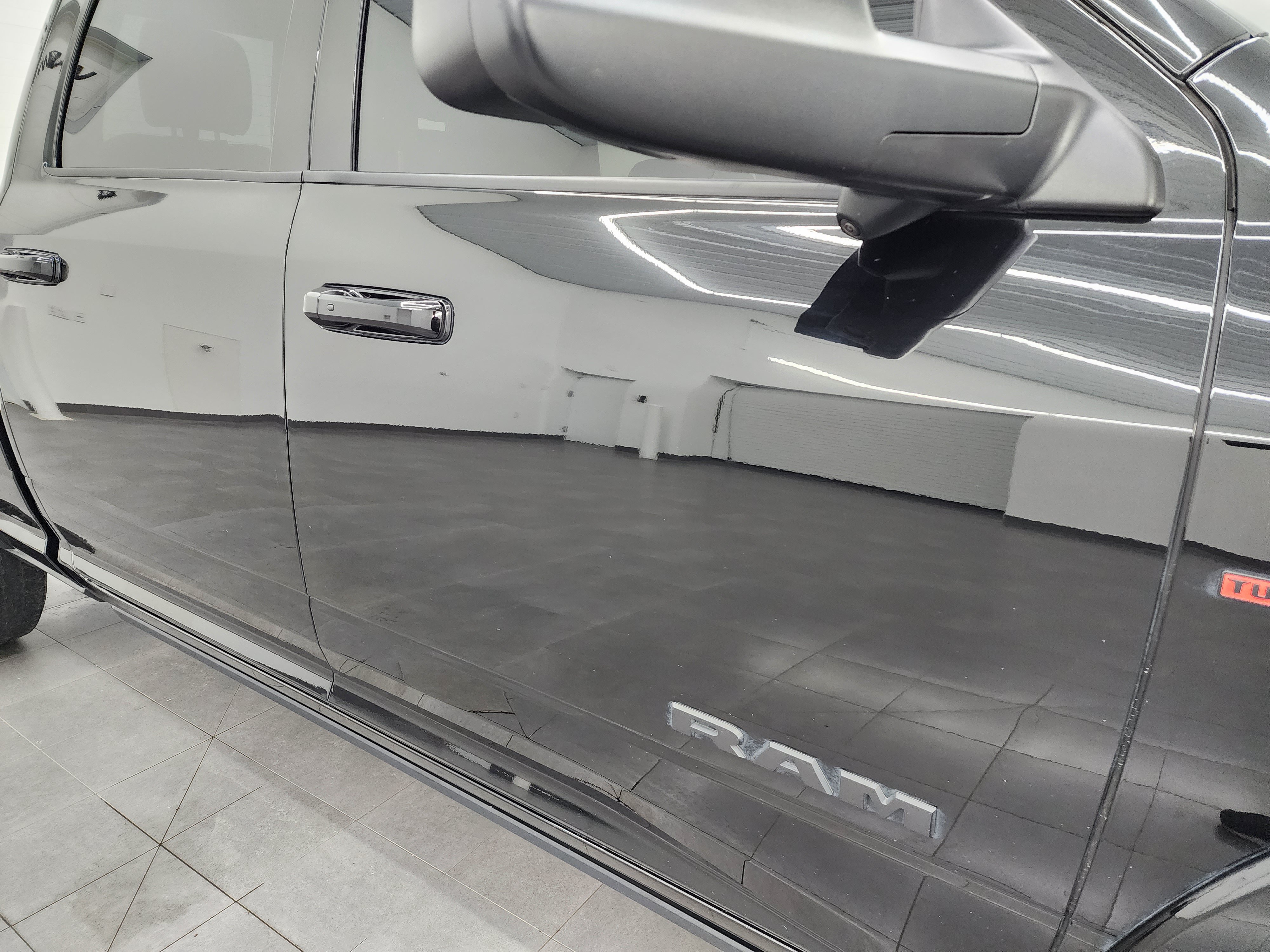 Used 2022 RAM 3500 Laramie AWD/4WD image 27