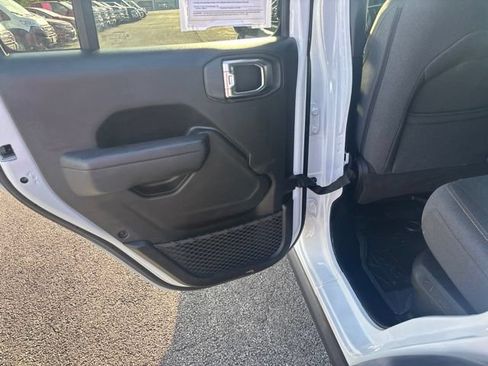 Used 2025 Jeep Wrangler Unlimited Sport S 4xe AWD/4WD image 17