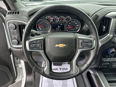 Used 2021 Chevrolet Silverado 1500 LTZ AWD/4WD image 20