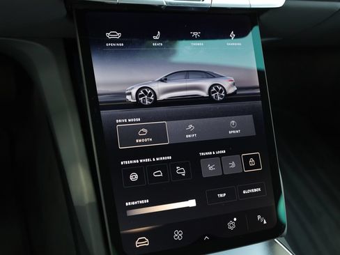 Used 2024 Lucid Air Pure RWD image 20