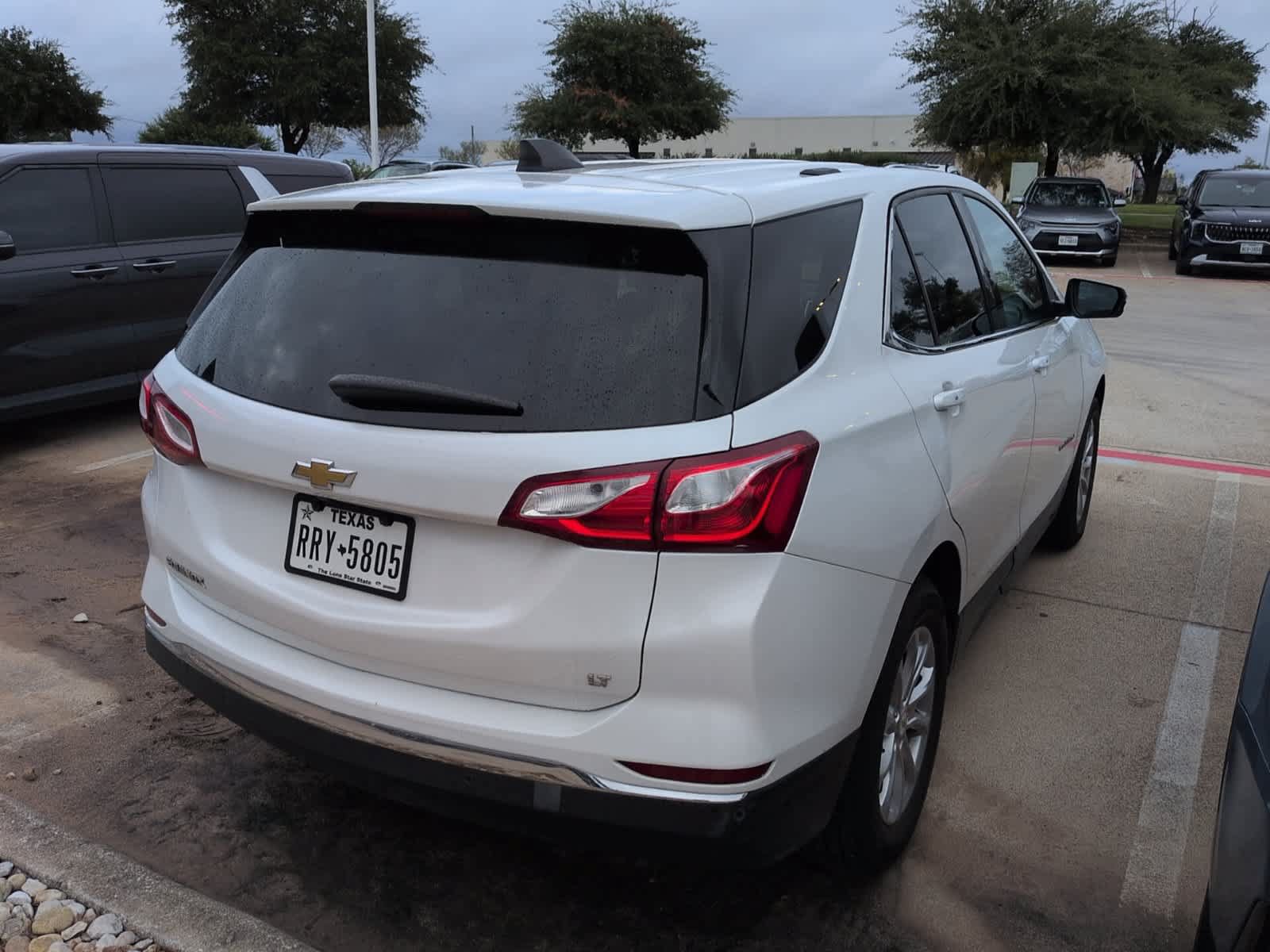Used 2019 Chevrolet Equinox LT FWD image 4