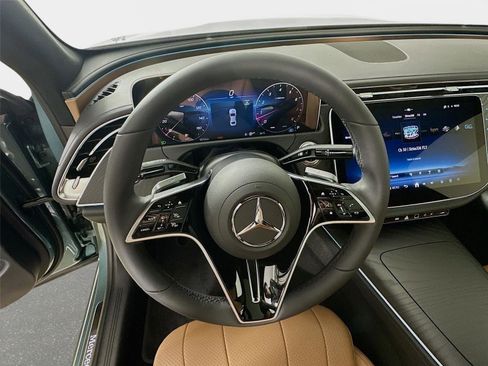 Certified 2026 Mercedes-Benz E 350 4MATIC Sedan image 11