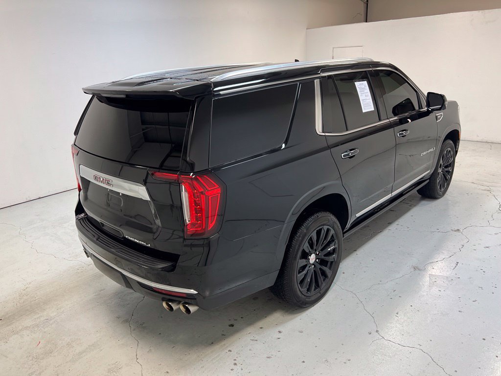 Used 2021 GMC Yukon Denali w/ Denali Premium Package AWD/4WD image 2