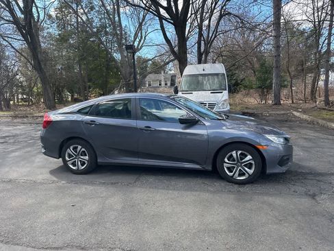 Used 2017 Honda Civic LX image 9
