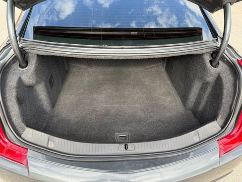 Used 2018 Cadillac XTS Luxury image 25