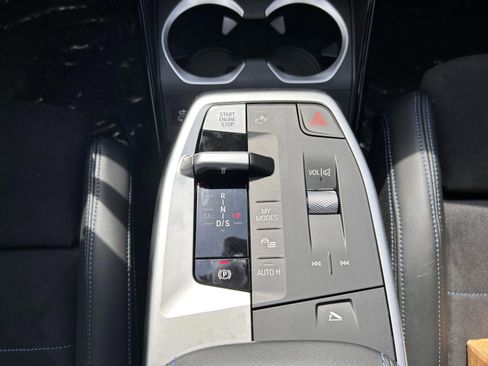 Used 2025 BMW X1 xDrive28i w/ Premium Package image 12