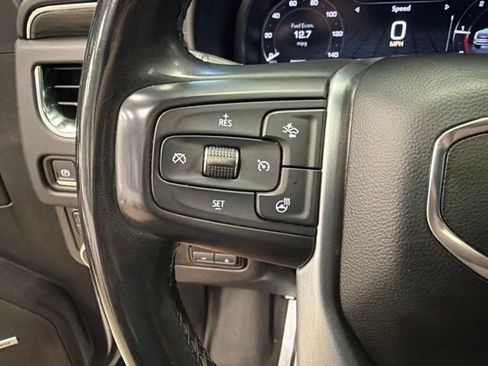 Used 2023 GMC Yukon XL SLT w/ SLT Luxury Package AWD/4WD image 16
