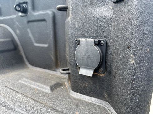 Used 2024 GMC Sierra 1500 Pro w/ Pro Value Package image 28