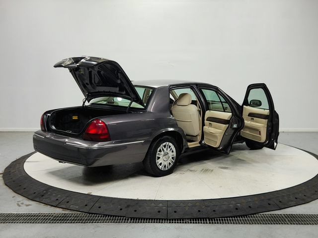 Used 2007 Mercury Grand Marquis GS RWD image 15