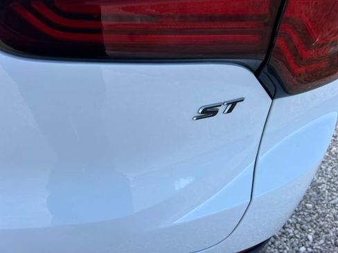 Used 2024 Buick Encore GX Sport Touring w/ Comfort Package image 47