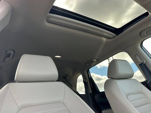Used 2023 Honda CR-V EX-L image 17