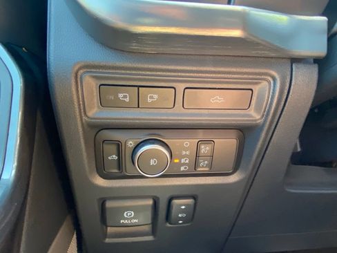 Used 2023 Ford F150 Lariat AWD/4WD image 25