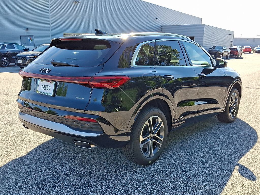 New 2026 Audi Q5 Premium AWD/4WD image 4