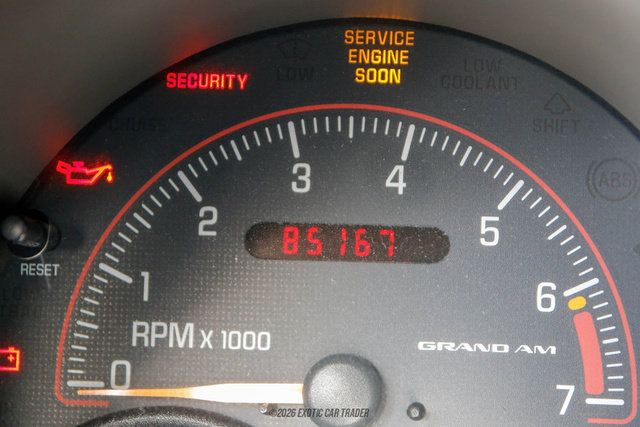 Used 2005 Pontiac Grand Am GT FWD image 28