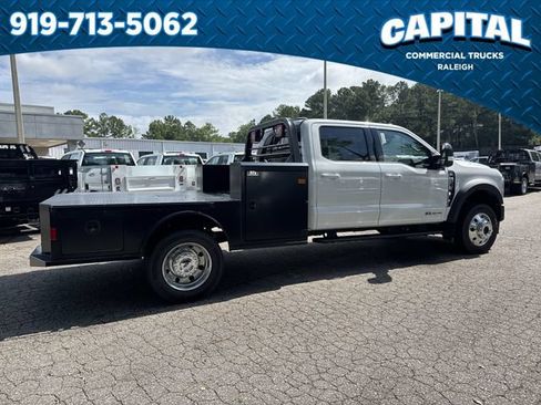 New 2026 Ford F550 4x4 Crew Cab image 9