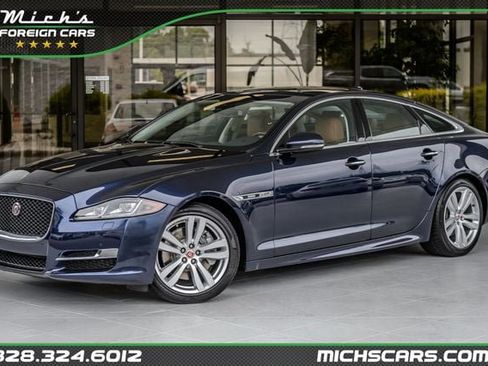 Used 2016 Jaguar XJ R-Sport AWD/4WD image 1