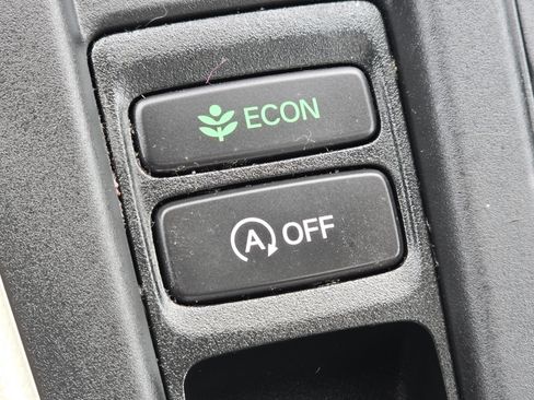 Certified 2023 Honda Accord EX image 9