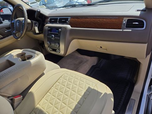 Used 2007 GMC Yukon SLE RWD image 14