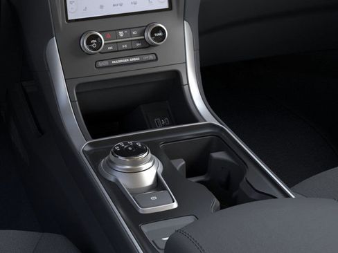 New 2024 Ford Edge SE image 15