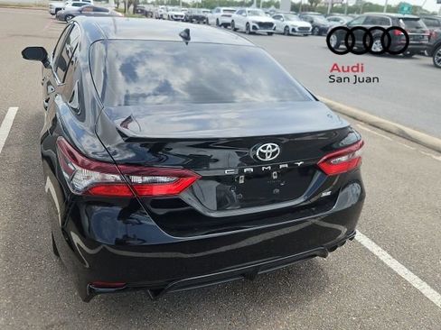 Used 2021 Toyota Camry SE FWD image 10
