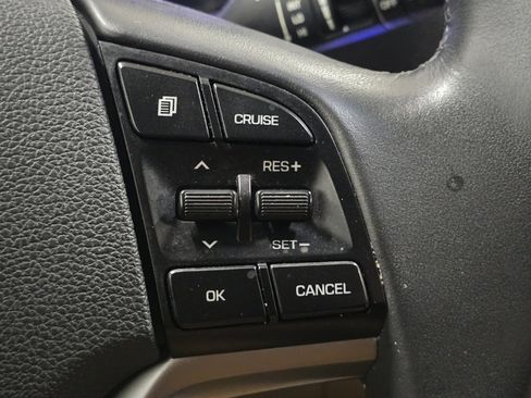 Used 2016 Hyundai Tucson Sport image 32