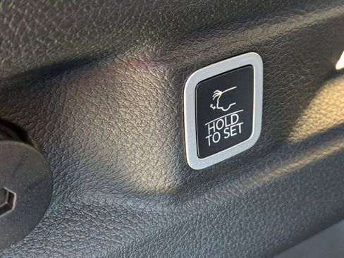 New 2025 Jeep Grand Cherokee L Limited image 29