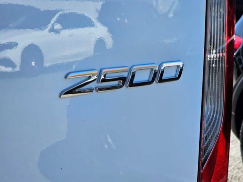 Used 2025 Mercedes-Benz Sprinter 2500 image 16