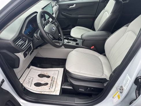 New 2026 Ford Escape Platinum w/ Premium Technology Package image 6