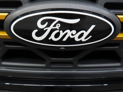 Used 2025 Ford F150 Tremor w/ Bed Utility Package image 48