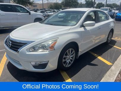 Used 2015 Nissan Altima 2.5 S w/ Power Driver Seat Package