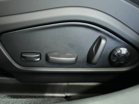 New 2025 Porsche Panamera 4 AWD/4WD image 33