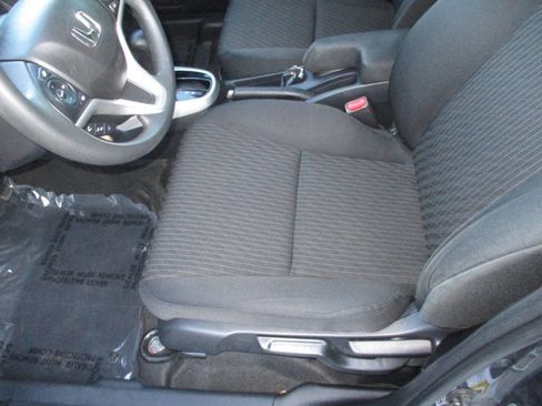 Used 2020 Honda Fit EX image 5