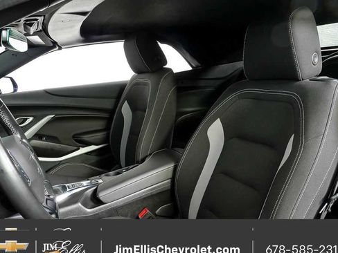 Certified 2023 Chevrolet Camaro LT w/ Technology Package image 9