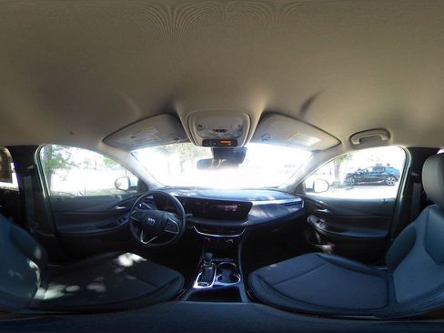Used 2025 Buick Encore GX Preferred AWD/4WD image 42