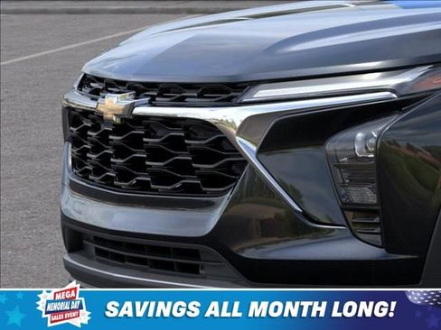 New 2026 Chevrolet Trax LT w/ Driver Confidence Package FWD image 13