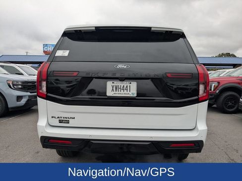 Used 2025 Ford Expedition Platinum w/ Stealth Performance Package AWD/4WD image 5
