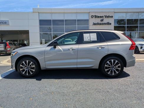 Used 2024 Volvo XC60 B5 Plus w/ Protection Package Premier image 3