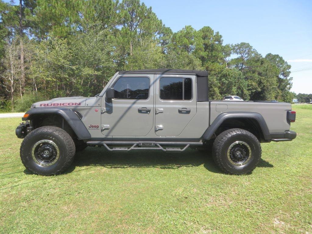 Used 2020 Jeep Gladiator Rubicon w/ Cold Weather Group AWD/4WD image 1