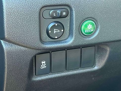 Used 2018 Honda Pilot EX-L image 26