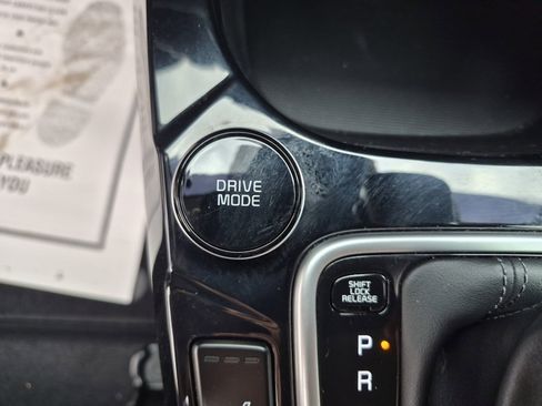 Used 2021 Kia Seltos SX image 22