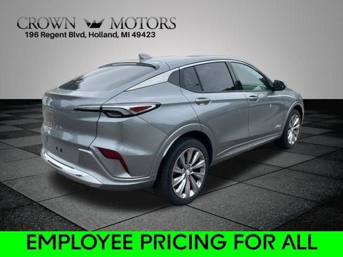 New 2025 Buick Envista Avenir image 12