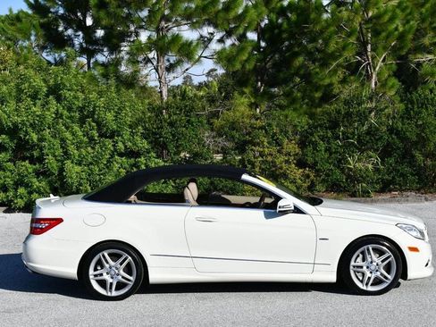 Used 2012 Mercedes-Benz E 550 Cabriolet w/ Appearance Pkg image 46